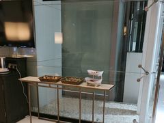 -喜鹊愉家酒店(郑州曼哈顿博览中心地铁站店)