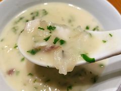 淮山鱼脑花胶羮-萬國春·中菜馆(颐和公馆店)