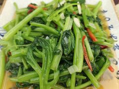 -壹阁胡羊焖饼(特色小吃街店)