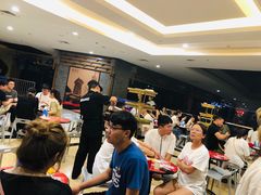 -海底捞火锅(宝龙广场夜宵主题店)