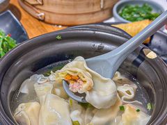 -馋三尺蟹粉小笼(人民广场店)