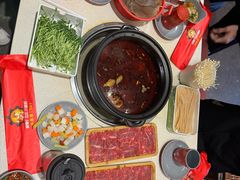 -钢管厂五区小郡肝串串香火锅(梅川路店)