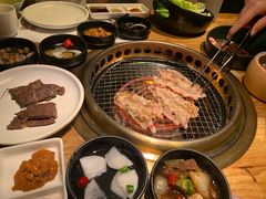 -黑牛黑猪烤肉专门店(万象城店)