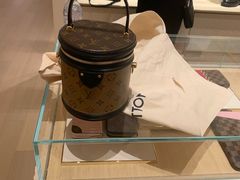 -LV路易威登(杭州万象城店)