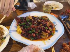 -哈尔滨烧烤·山河村铁锅炖(交大店)