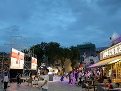 -星巴克(南宁民歌湖店)