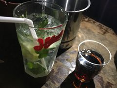 威士忌可乐桶-Helens海伦司小酒馆(复旦大学店)