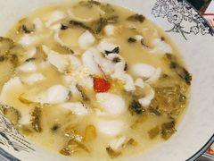 -辣小妮de川菜馆(红旗Mall店)
