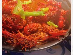 -川流不息·地道川菜·小龙虾(新松江路店)