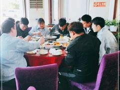 大堂-北京龙庆四季香农家饭庄·灶台鱼·碳烤虹鳟鱼(龙庆峡店)