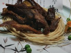 -荣品荟·融合餐厅(月湖广场店)