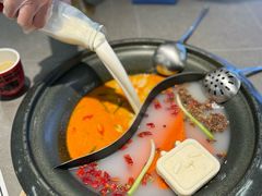 -生活如沸·顺德水牛奶火锅(大学路店)
