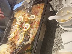 -里岛烤鱼(东港凯虹广场店)