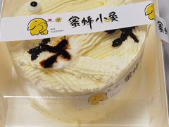 -蜜蜂小象·榴莲千层蛋糕(时代汇11栋店)