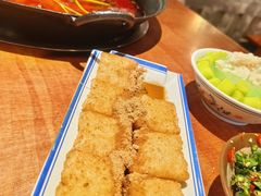 -周小明火锅(黑金冠社区店)