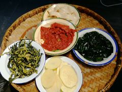 -王婆乔鲜鱼自助火锅(蜀汉路店)