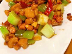 宫保鸡丁-易老妈蹄花.特色川菜(人民公园总店)