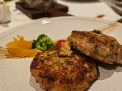 黑菌鸡肉饼配黑椒汁-俄士厨房(时代天街店)