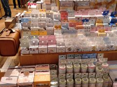 -九木杂物社(大族广场店)
