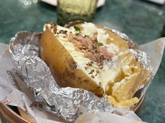 -秘密旅行Bonjour(黑金冠 江南西店)