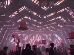 -简奥斯汀·赫本酒吧