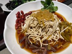 -小厨娘绣中淮扬(总统府大行宫店)
