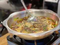 牛三鲜锅-汪爹爹武汉牛三鲜(朝外大街店)