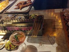 -麦凯伦烧烤·精酿超级工厂店(金桥总店)