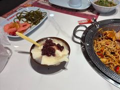 -何师傅美蛙鱼头(汉街店)