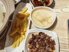 -叁煨蹄花·下饭盐帮菜(人民广场店)