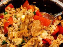 当红小炒肉石锅饭-新白鹿餐厅(爱琴海购物中心店)