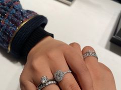 -Tiffany & Co.蒂芙尼
(杭州大厦店)