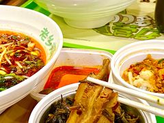 -老乡鸡(南京新街口洪武北路店)