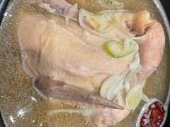 药鸡汤-长寿参鸡汤(朝韩风情街店)