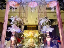 -上海彩妆秀摄影设计有限公司