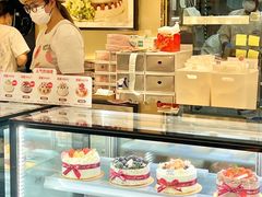 -花花卷卷·鲜食蛋糕(静安久光百货店)
