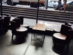 大堂-星巴克臻选(青岛麦凯乐分店)