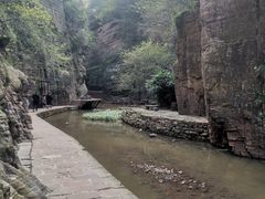 -龙潭大峡谷