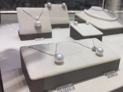 -RUANS阮仕珍珠(北京蓝色港湾店)