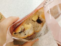 -全家便利店(天目山路三店)
