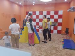 -美国谷斯妈妈早教中心 (陆家嘴店)