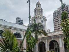 -香港大学