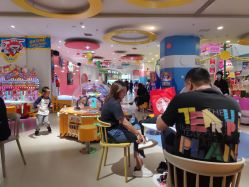 -乐多星球潮玩中心(沈阳嘉里城店)