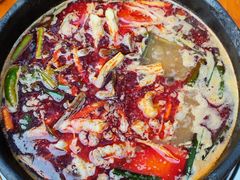 -贵厨酸汤牛肉(花果园国际中心店)