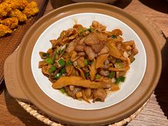 南竹笋炒五花肉-大盐帮川菜馆(长楹天街店)