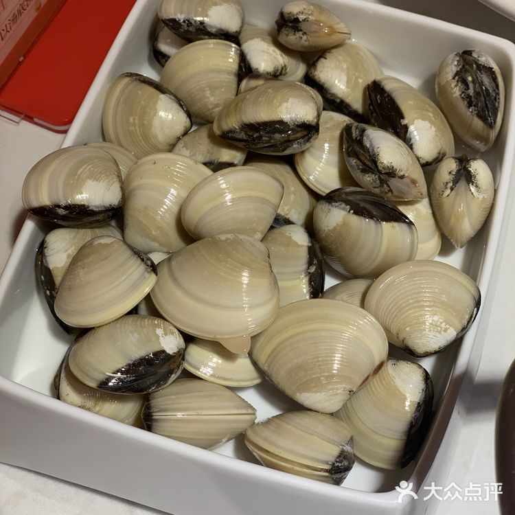 来三亚旅游的第一天就爱上了海南糟粕醋火锅😍😍