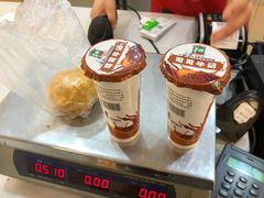 -光明牛奶棚(南泉店)