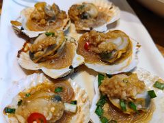 -喝丢一只鞋海鲜烧烤·海肠捞饭(东关街店)
