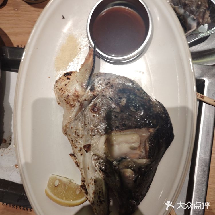 量给的很足，一口咬下去，满嘴都是虾的鲜虾