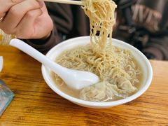 -小梁哥云吞面(黄贝岭店)